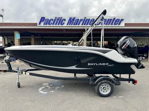 2024 Bayliner M15 w/ 60HP Mercury