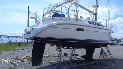 2000 Hunter 340 for sale in Warwick, RI