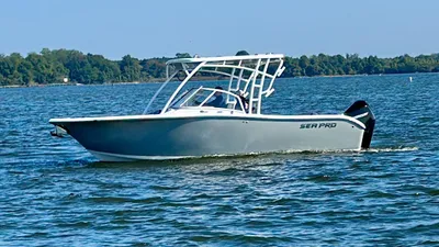 2024 Sea Pro 240