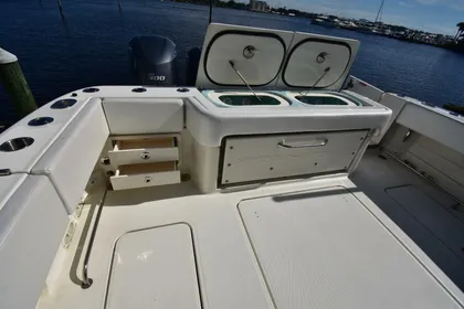 Cockpit Fish Box & Storage