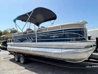 2020 Sun Tracker Party Barge 22 XP3