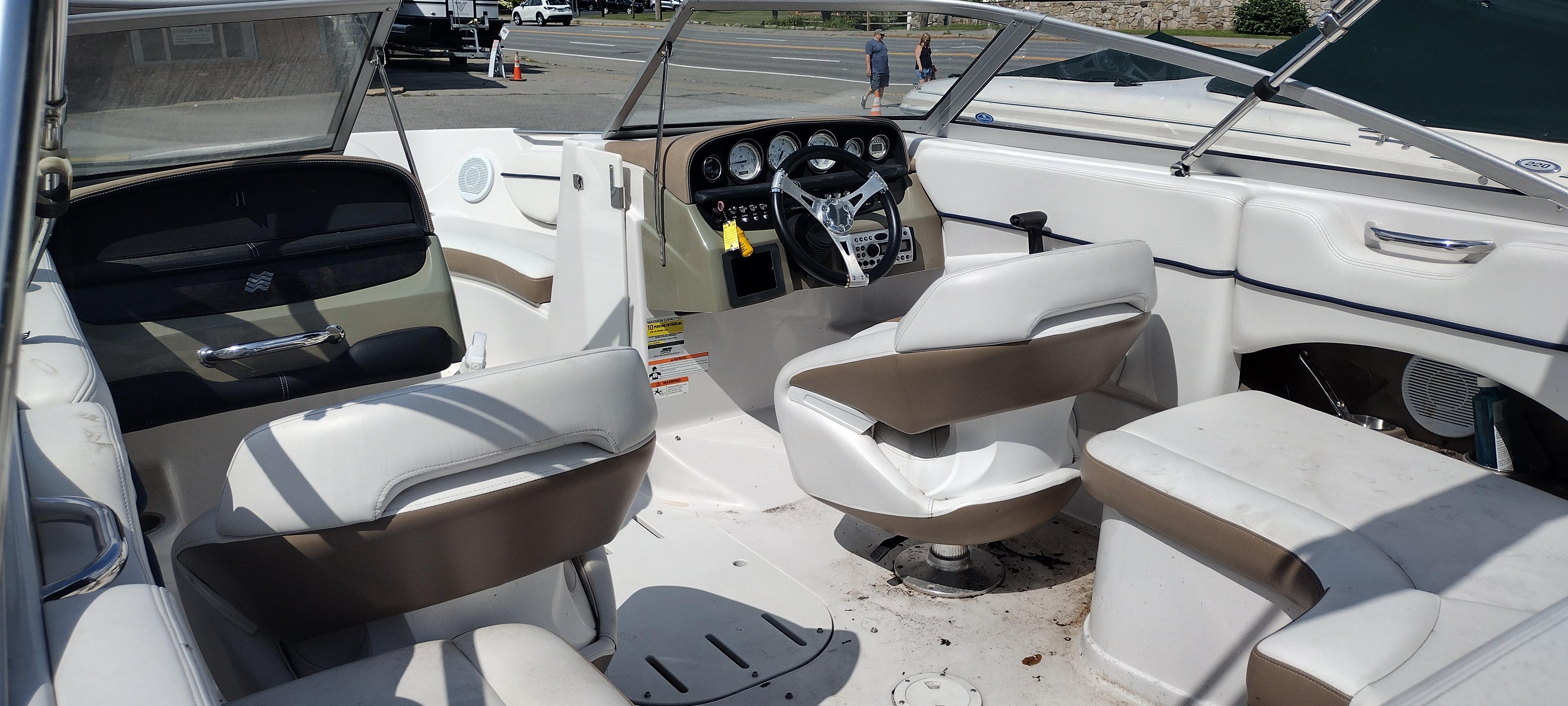 Used 2007 Four Winns 220 Horizon, 12845 Lake Boat Trader