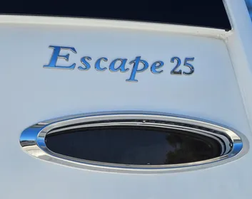 2025 Sea Hunt Escape 25