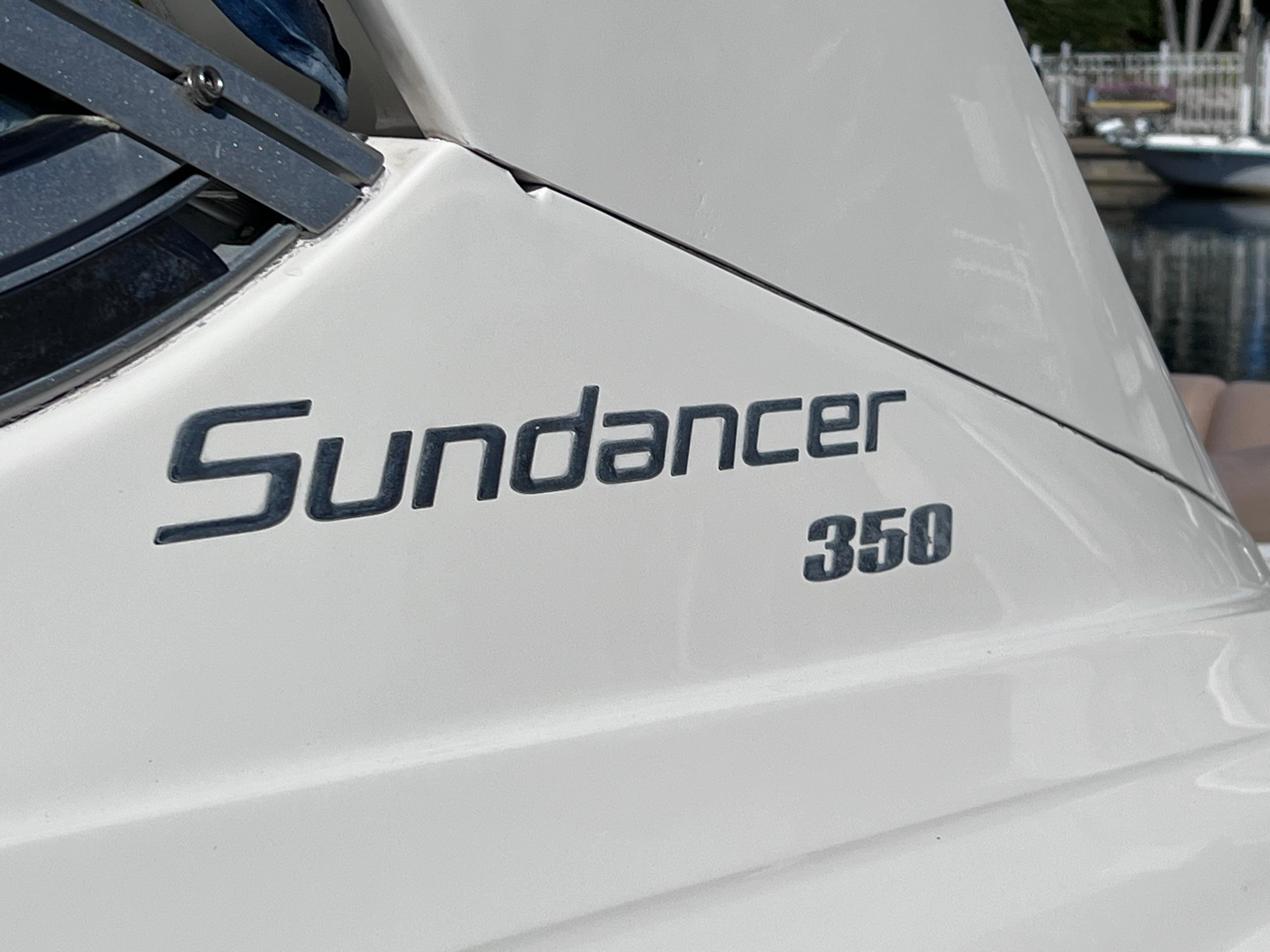 2016 Sea Ray 350 Sundancer