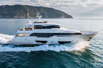 2019 Ferretti Yachts Custom Line