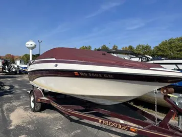 2001 Crownline 192 BR