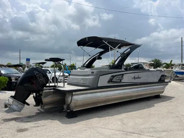 2023 Avalon 2585 Avalon Excalibur LTD, Tri Toon, High Performance, Mercury Racing 400R