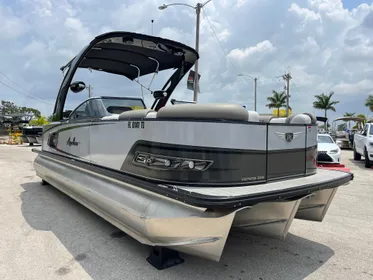 2023 Avalon 2585 Avalon Excalibur LTD, Tri Toon, High Performance, Mercury Racing 400R