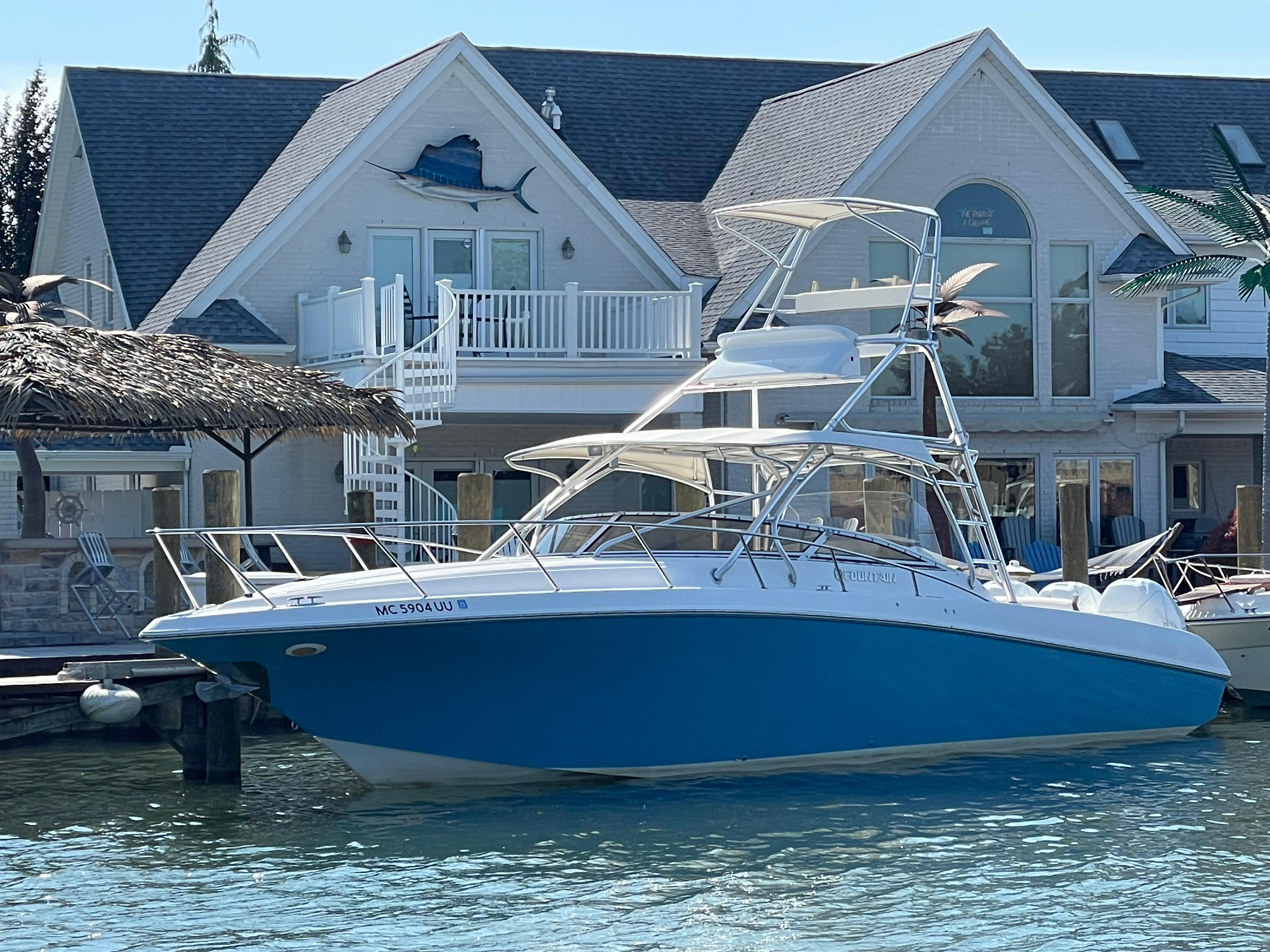 Used 2006 Fountain 38 LX, 48045 Harrison Township - Boat Trader