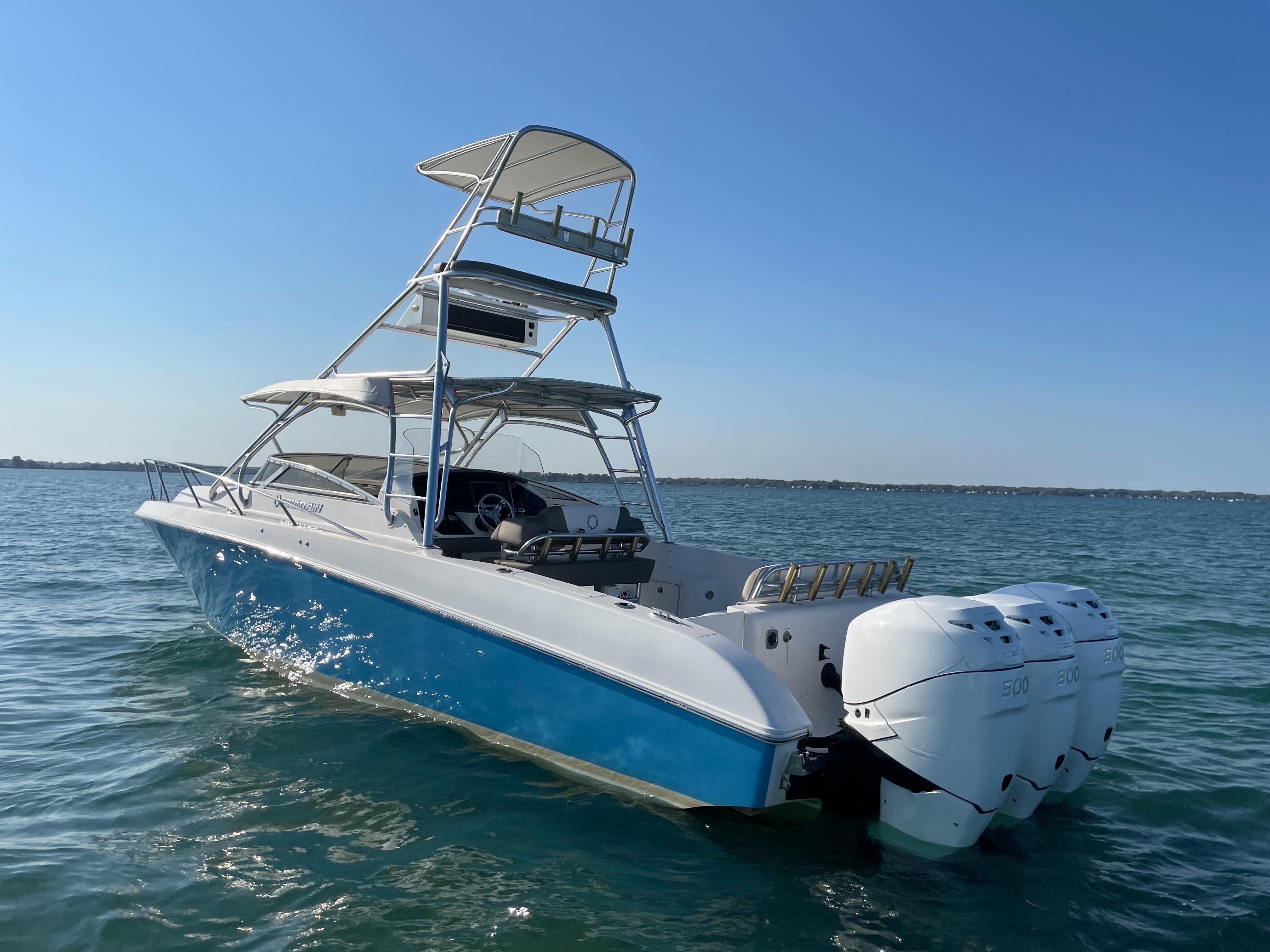 Used 2006 Fountain 38 LX, 48045 Harrison Township - Boat Trader