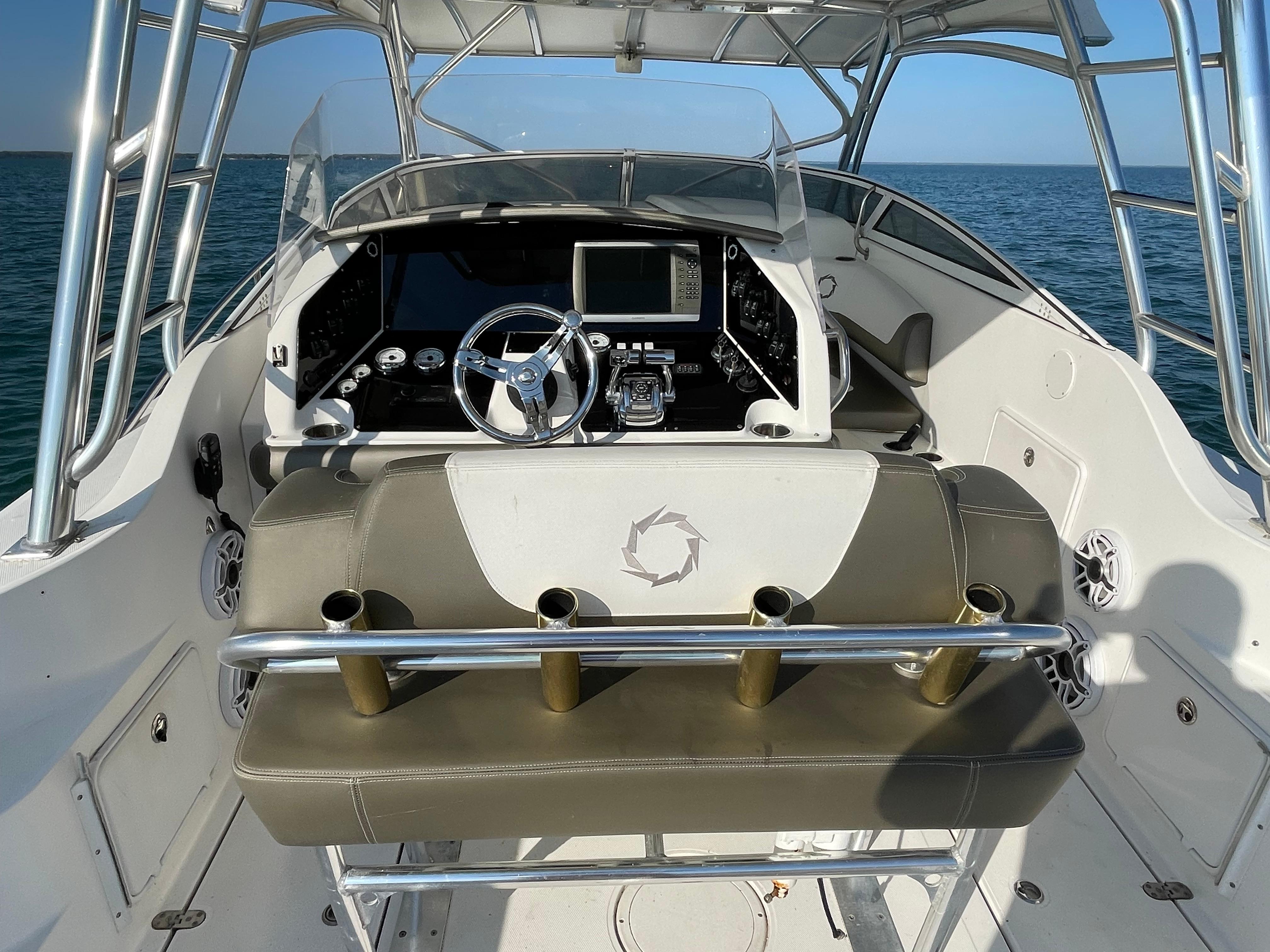 Used 2006 Fountain 38 LX, 48045 Harrison Township - Boat Trader