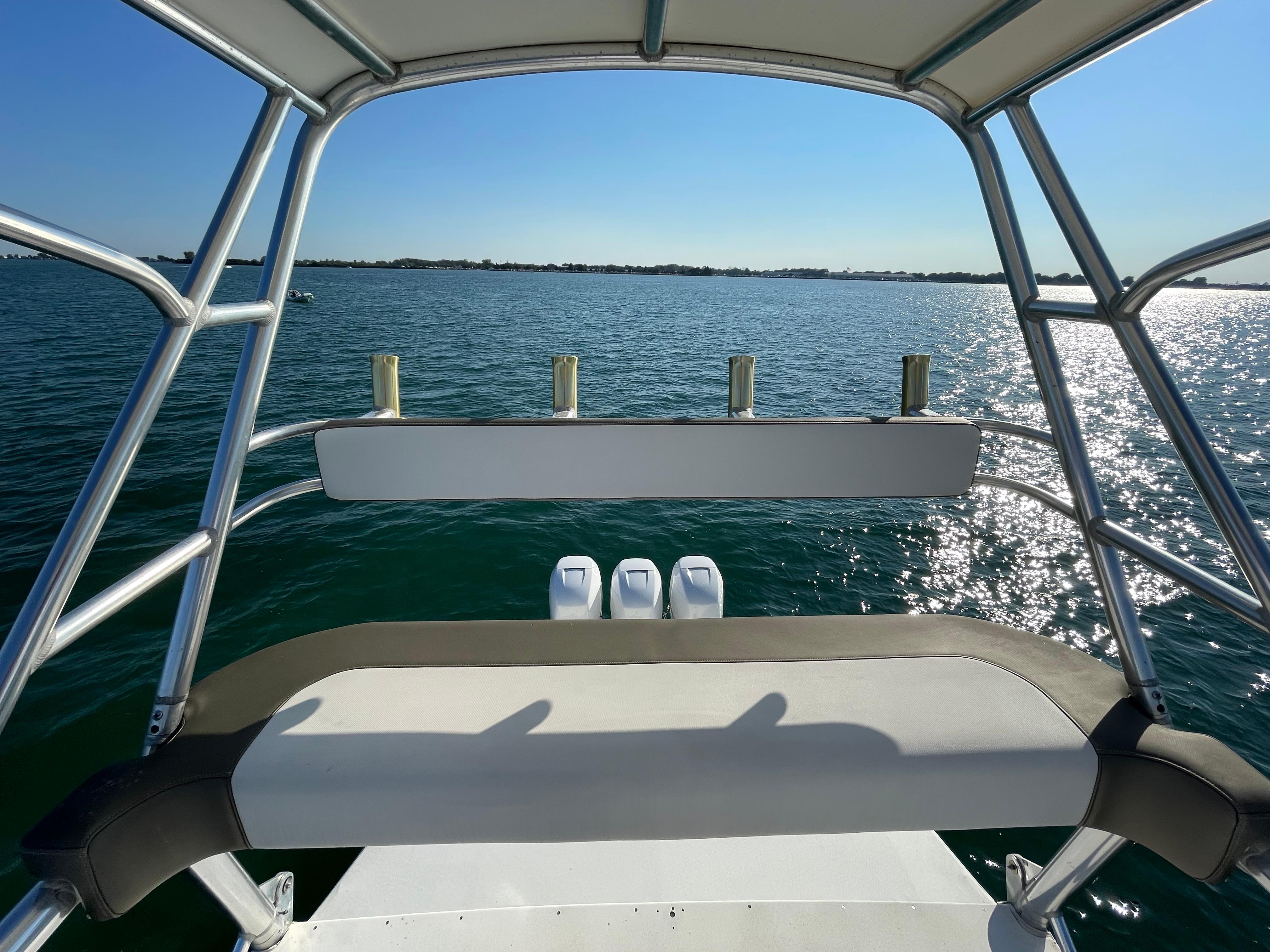 Used 2006 Fountain 38 LX, 48045 Harrison Township - Boat Trader