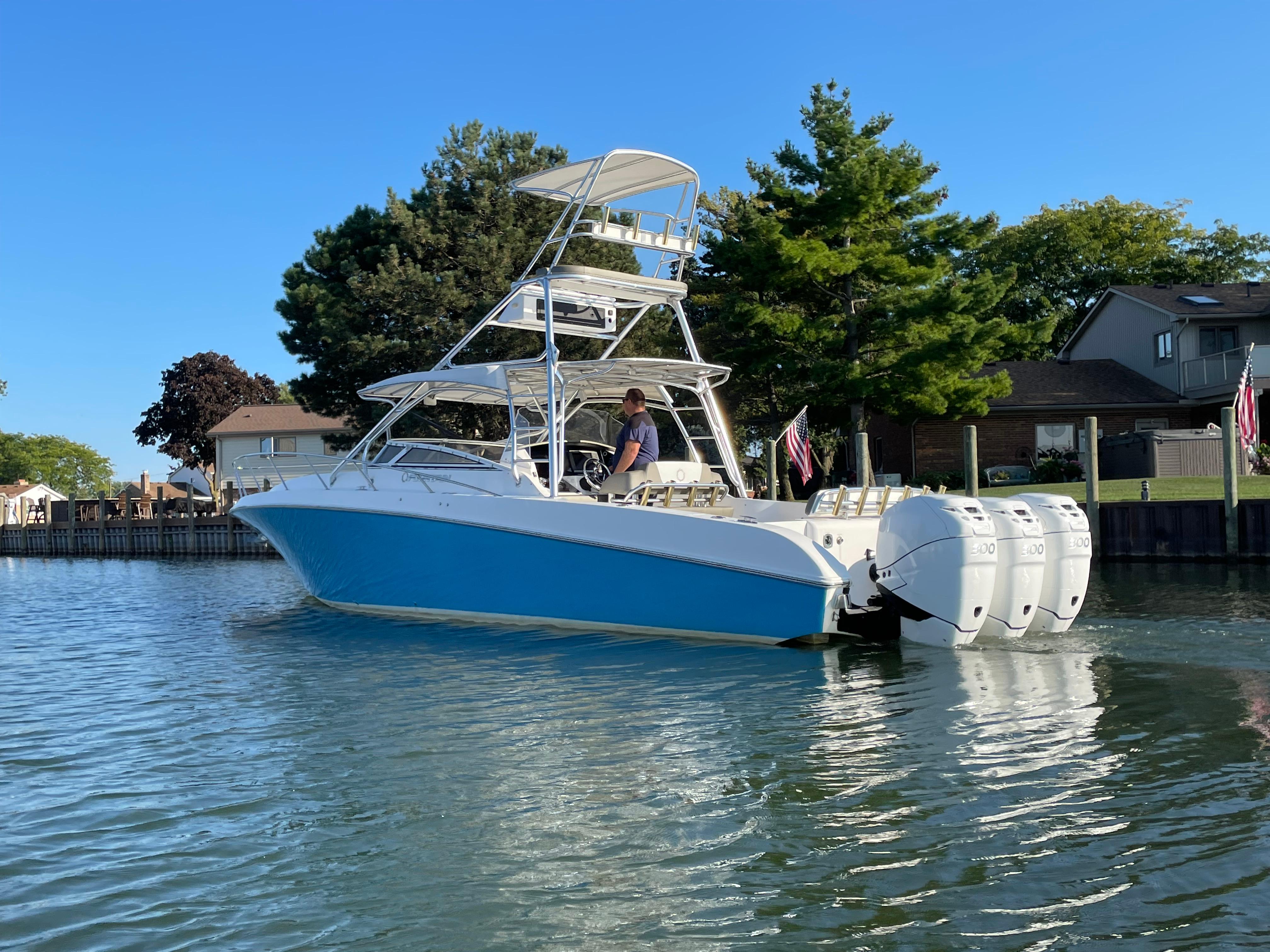Used 2006 Fountain 38 LX, 48045 Harrison Township - Boat Trader