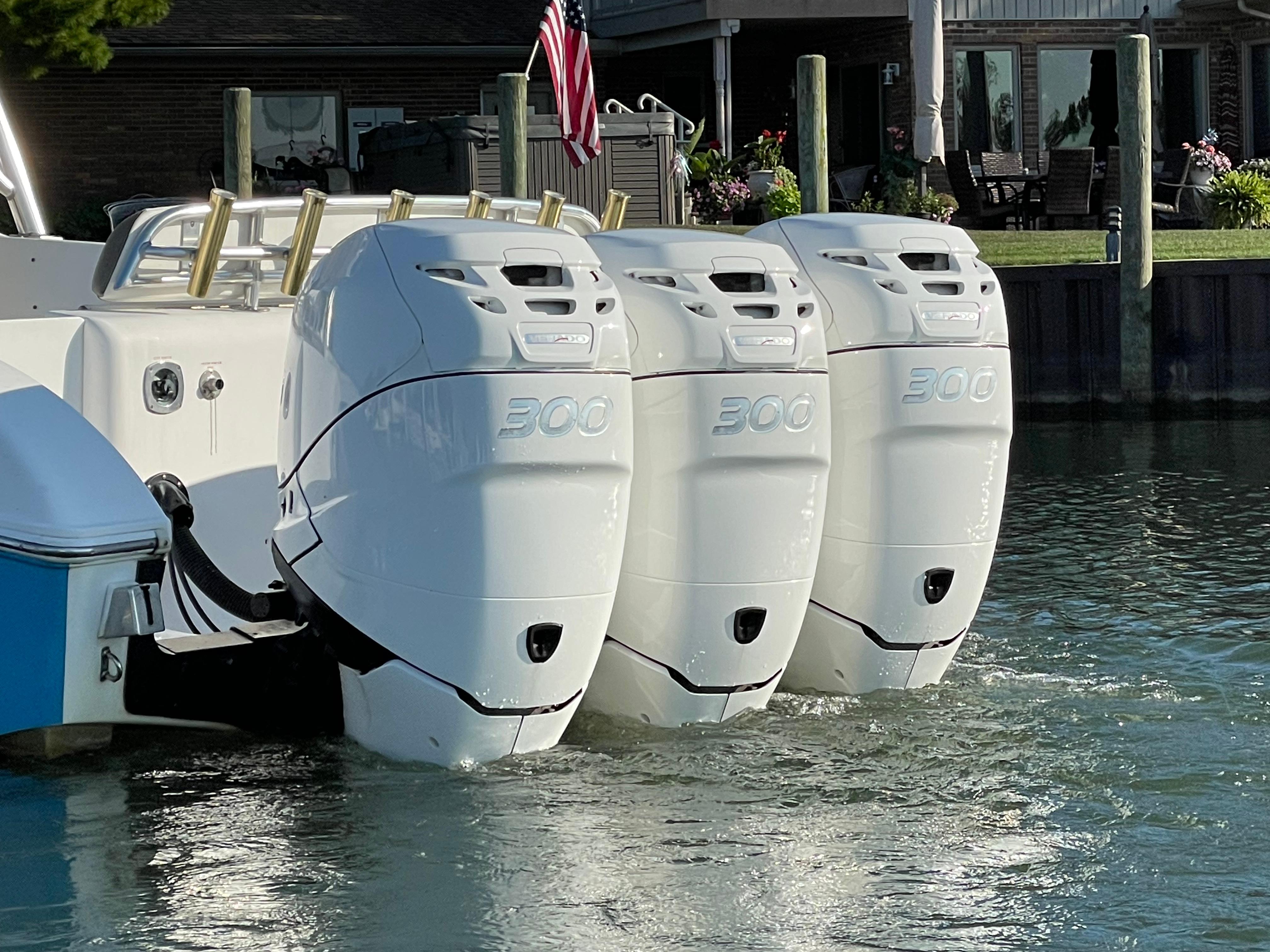 Used 2006 Fountain 38 LX, 48045 Harrison Township - Boat Trader