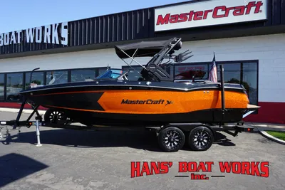 2022 MasterCraft XStar - 7.4 525hp Loaded