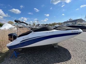 2021 Hurricane SD 2486 Coastal Edition