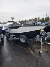 2023 Crestliner Fish Hawk 1650