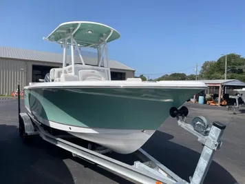 2024 Sea Hunt Ultra 234