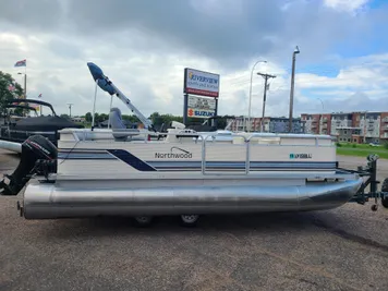 2000 Northwood 20 Cruise With A 25HP Mercury 4-Stroke