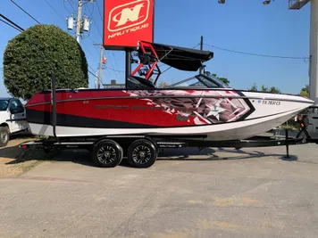 2015 Nautique Super Air Nautique G25