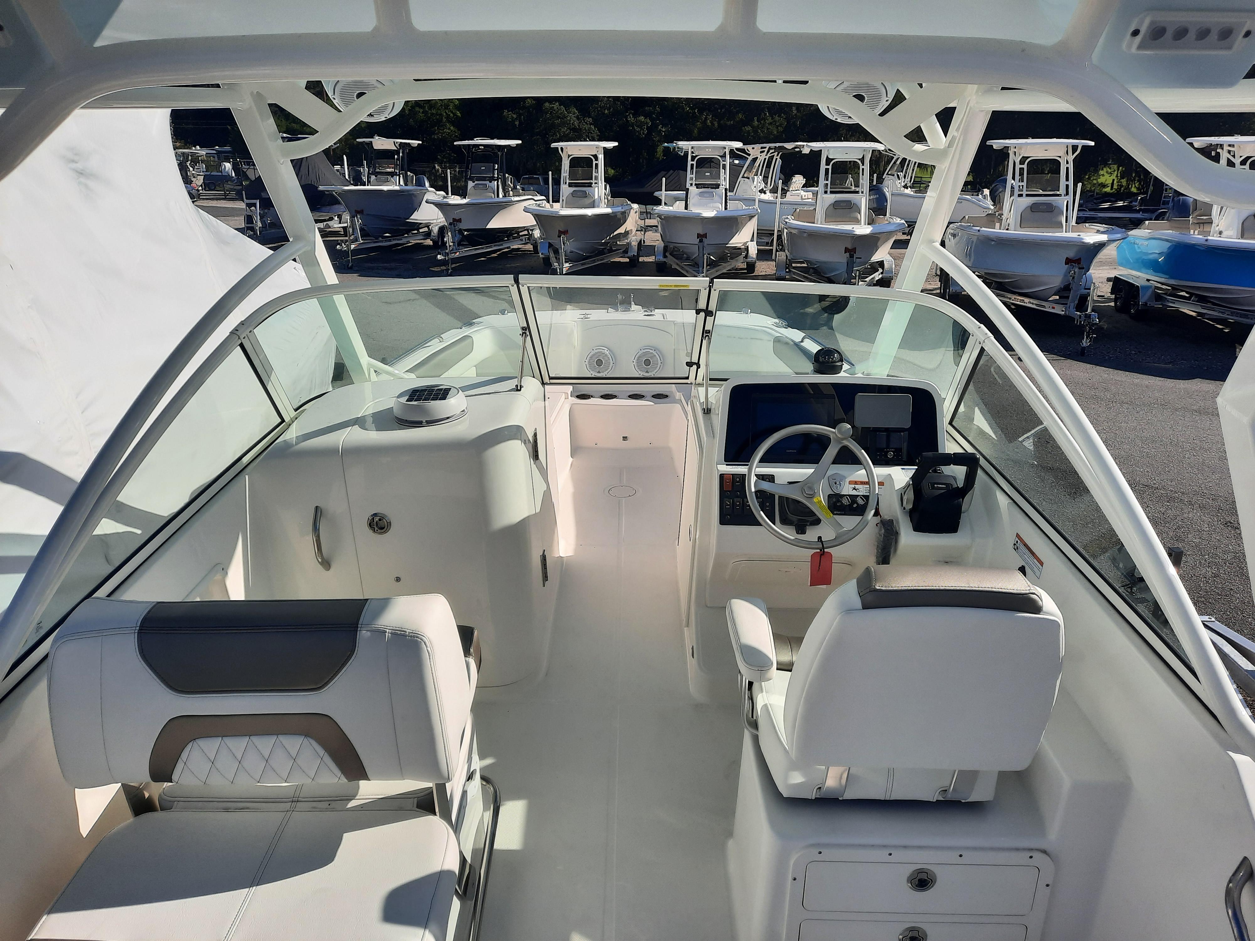 New 2023 World Cat 230DC, 29455 Charleston - Boat Trader