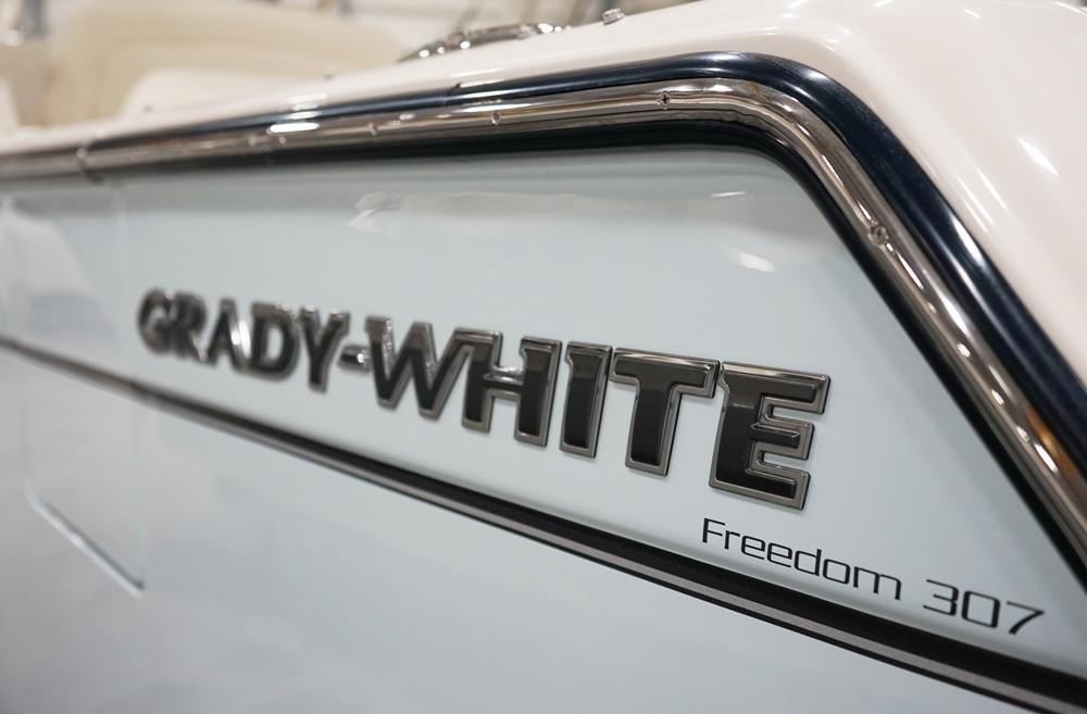 2024 Grady-White Freedom 307