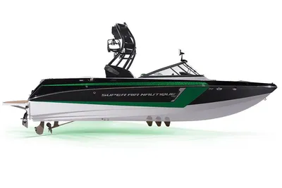 2016 Nautique Super Air Nautique 210