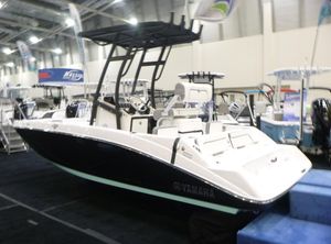 2023 Yamaha Boats 190 FSH Sport