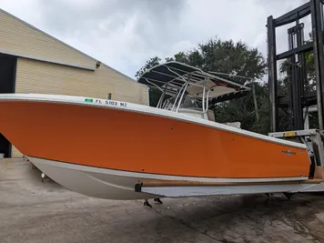 2005 Sailfish 2660 CC