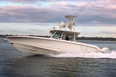 2024 Boston Whaler 380 Outrage