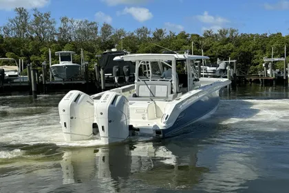 2024 Boston Whaler 380 Outrage