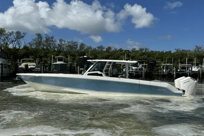 2024 Boston Whaler 380 Outrage