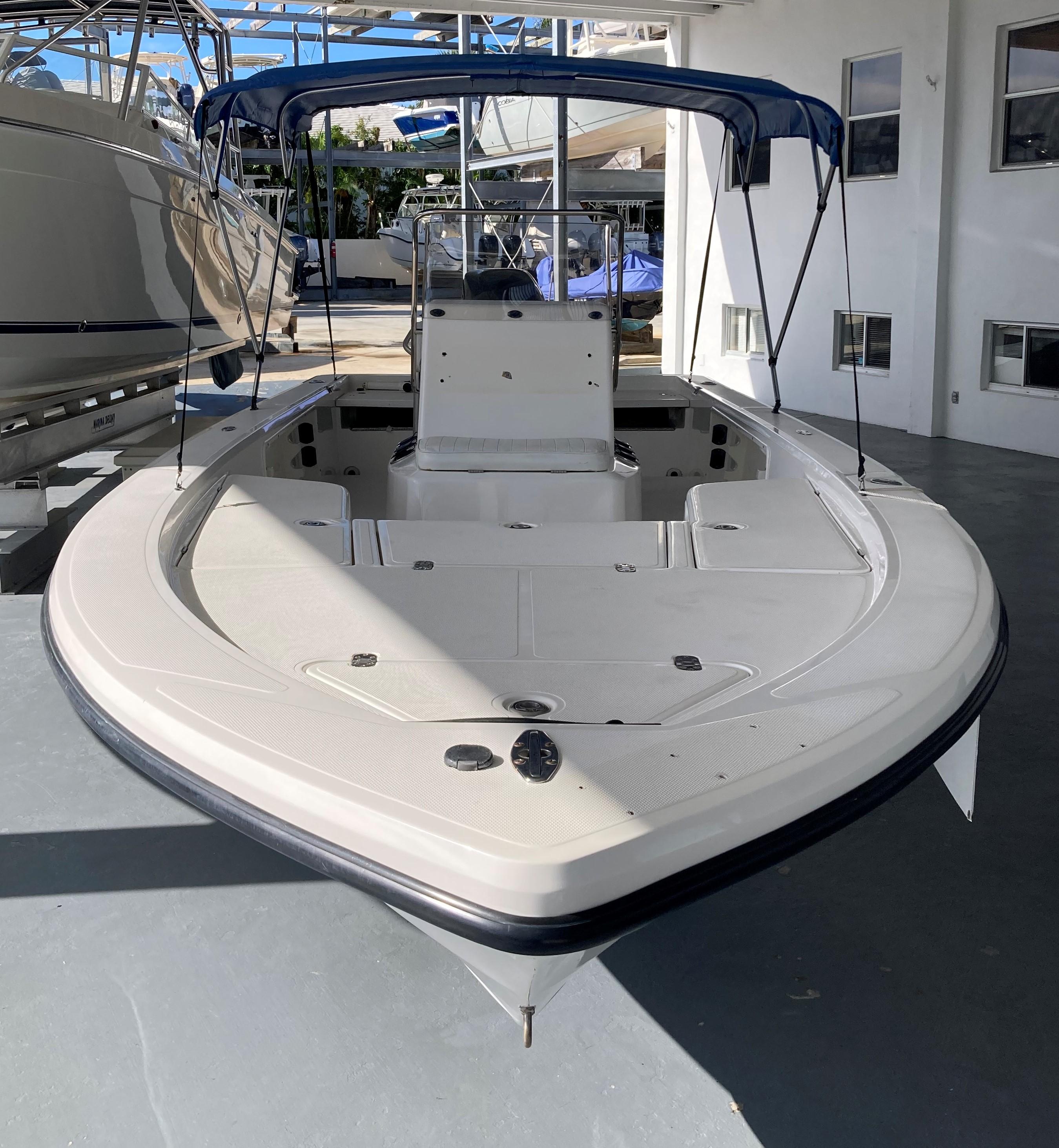 2005 Mako 2201 Inshore