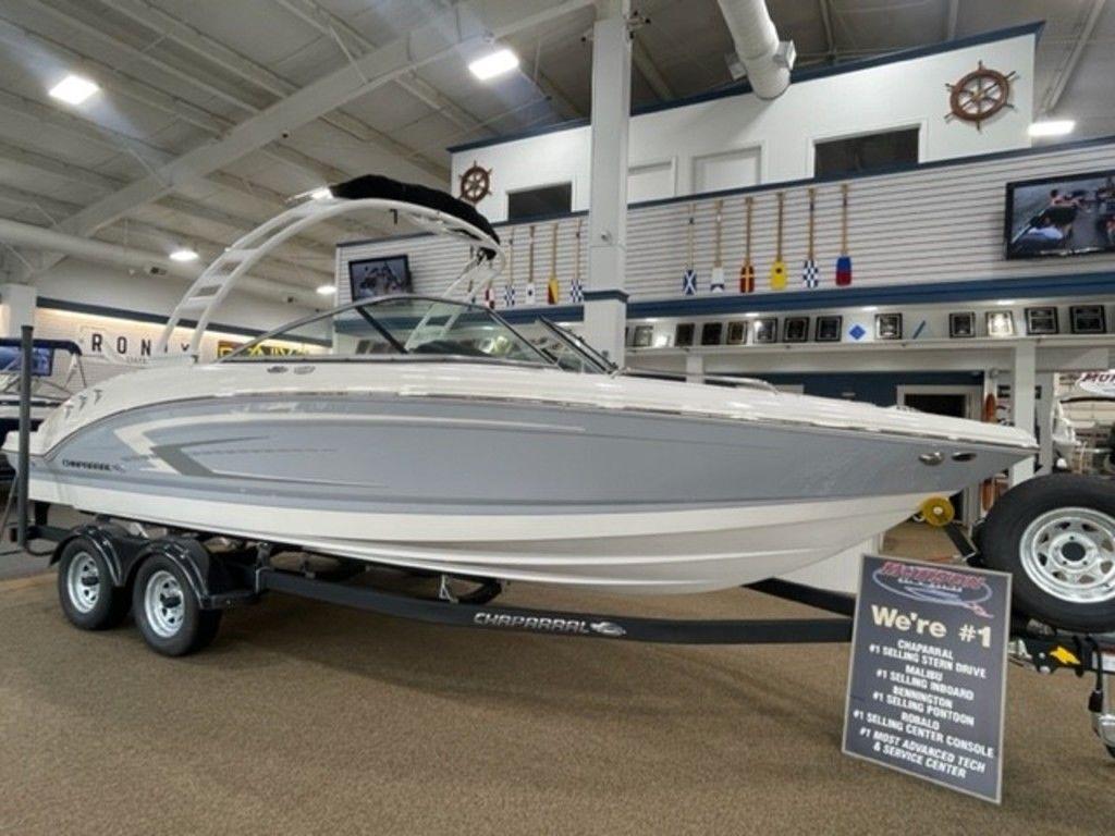 2023 Chaparral 23 SSi