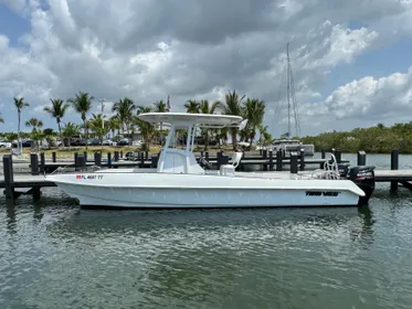 2014 Twin Vee 26 Center Console