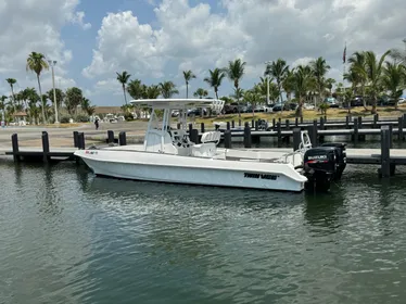 2014 Twin Vee 26 Center Console