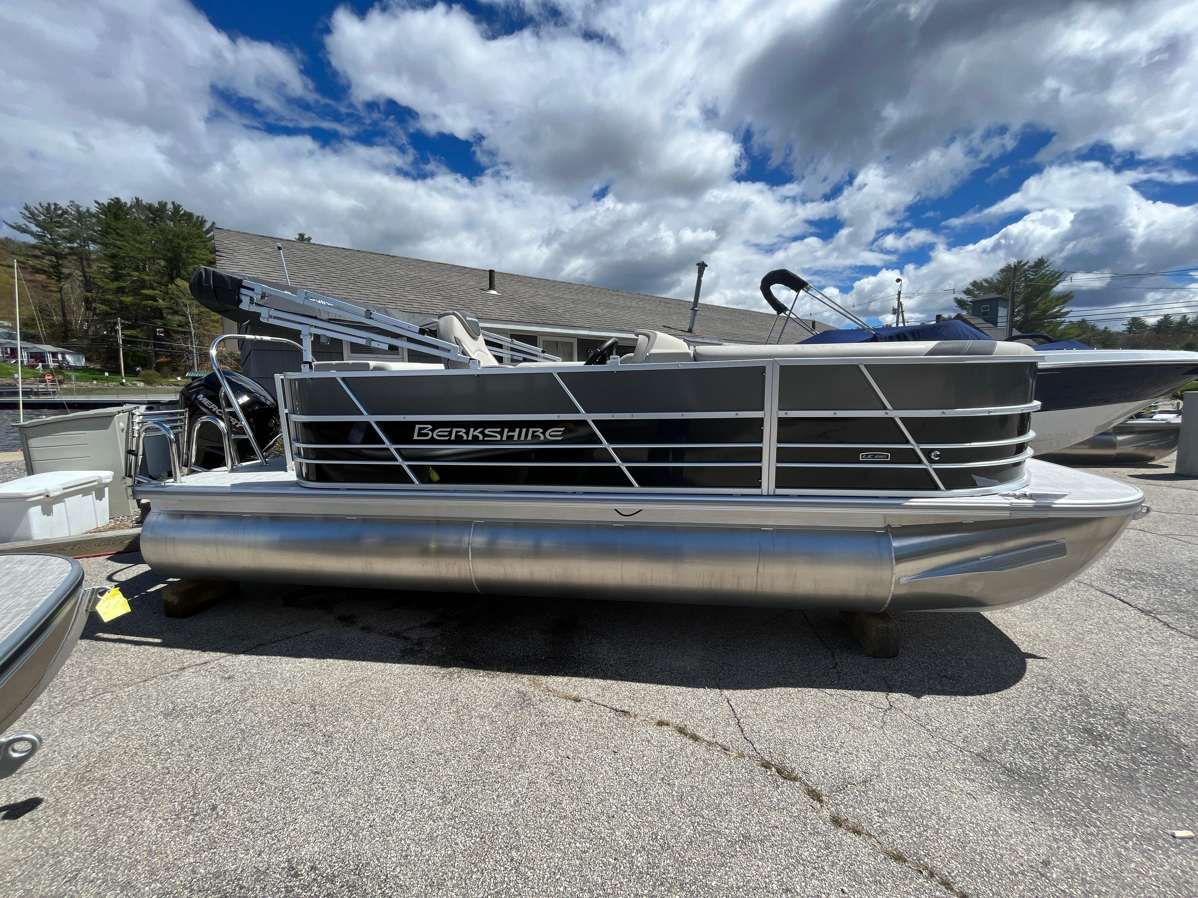 New 2023 Berkshire BERKSHIRE, 78626 Georgetown - Boat Trader