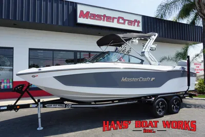 2024 MasterCraft XT24