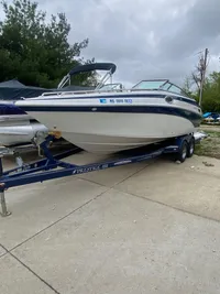 2006 Crownline Bowrider 236 LS