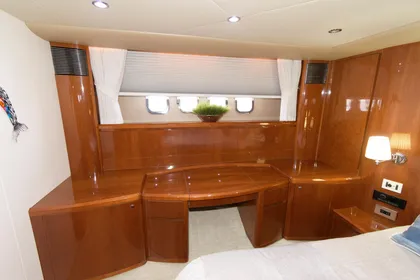 2007 Viking Princess 70 Motor Yacht