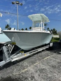 2023 Sea Born LX24 Center Console LE