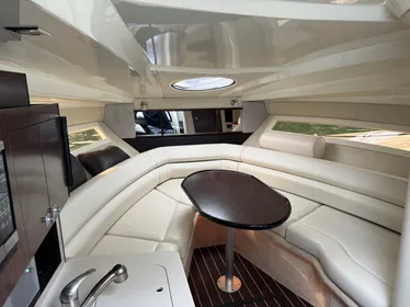 2018 Monterey 295 Sport Yacht