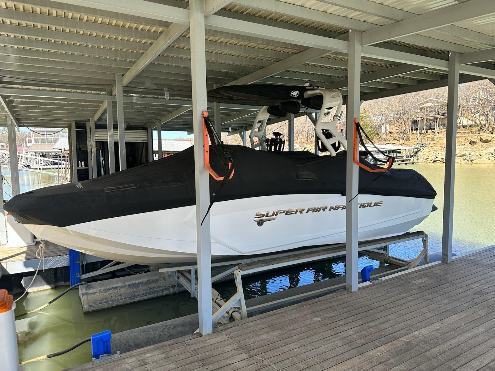 2020 Nautique Super Air G23