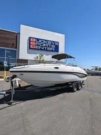 2002 Rinker 232 Captiva Cuddy