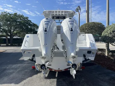 2024 Sea Hunt Gamefish 28 CB