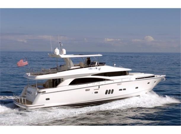 2023 Johnson Motor Yacht w/Hydraulic Platform