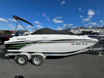 2017 Hurricane SUNDECK SD 187 OB