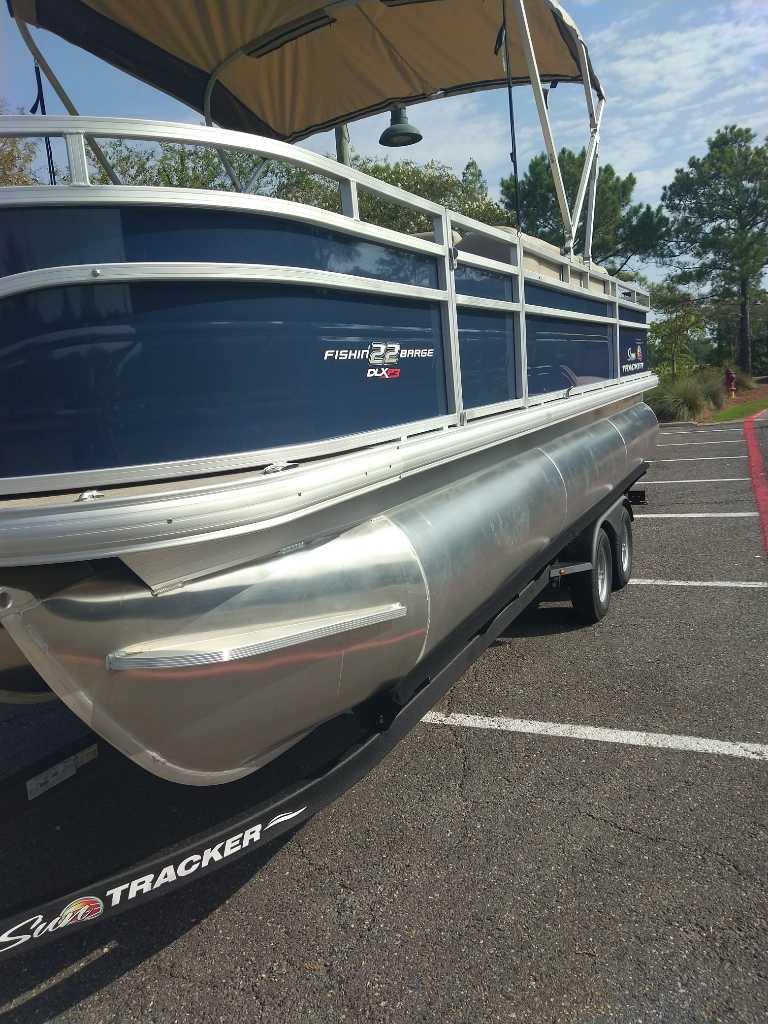 2024 Sun Tracker Fishin' Barge 22 XP3