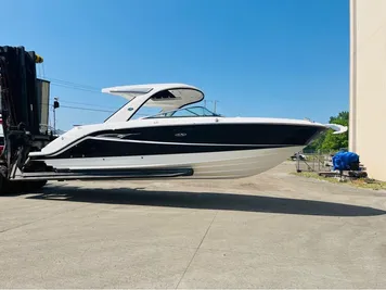 2023 Sea Ray 310 SLX