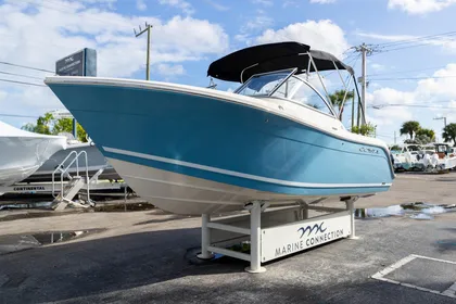 2024 Cobia 220 DC